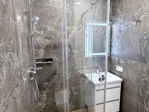 квартира за адресою Запорізьке шосе, (Будинок 12)