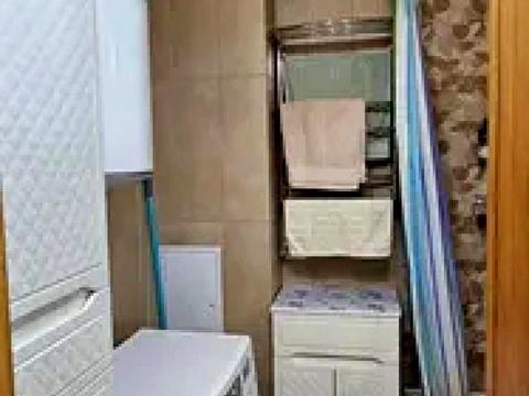 квартира за адресою Космічна вул., 4