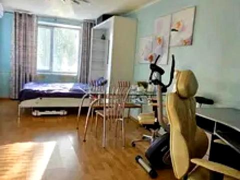 квартира за адресою Космічна вул., 4