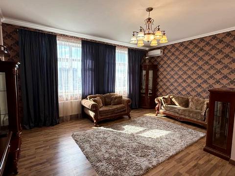 квартира за адресою Євгена Коновальця вул. (Щорса), 44-А