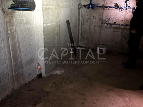 коммерческая по адресу Мостицкая ул., 4