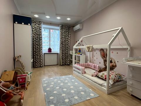 квартира по адресу Довженко ул., 6а