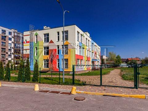комерційна за адресою Стеценка вул., 75-А