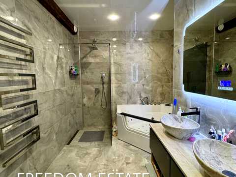 квартира за адресою Професорська вул., 4