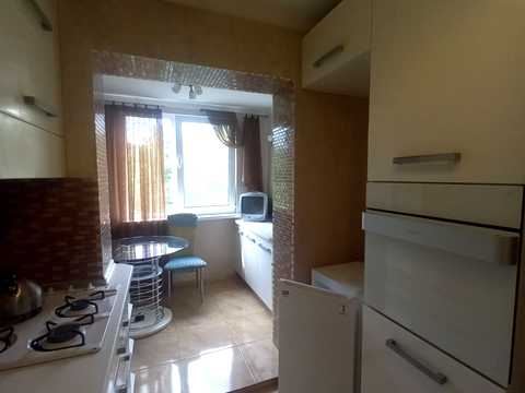 квартира за адресою Євгена Танцюри вул. (Генерала Петрова), 44