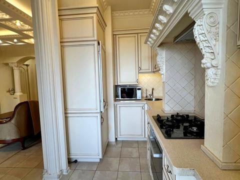 квартира по адресу Дмитрия Яворницкого просп. (Карла Маркса), 46