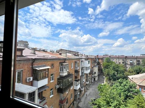 квартира по адресу Дмитрия Яворницкого просп. (Карла Маркса), 46