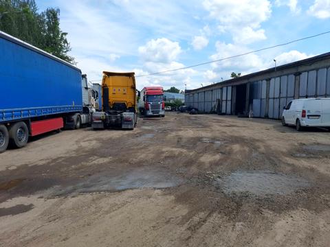 комерційна за адресою Авіаційна, 1