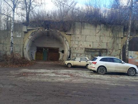комерційна за адресою Авіаційна, 1