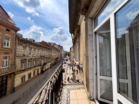 квартира по адресу Гетьмана Дорошенко ул. (Жовтневая), 24