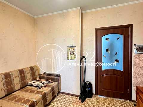 квартира за адресою Сержа Лифаря вул. (Олександра Сабурова), 4
