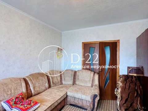 квартира за адресою Сержа Лифаря вул. (Олександра Сабурова), 4