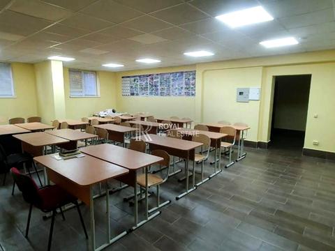 комерційна за адресою Вишнева вул., 17