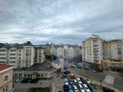 квартира за адресою Пилипа Орлика вул., 7-А