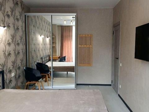 квартира за адресою Бориса Литвака вул. (Заславського), 36