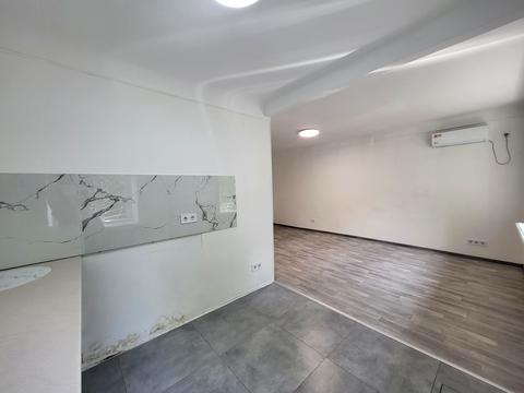 квартира за адресою Введенська вул., 32