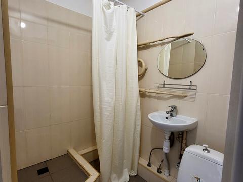 квартира за адресою Введенська вул., 32