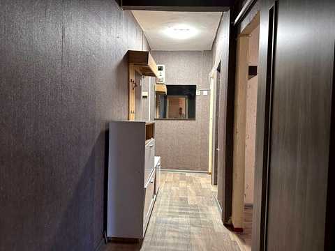 квартира за адресою Універсальна вул., 11