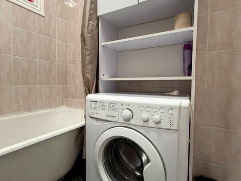 квартира за адресою Універсальна вул., 11