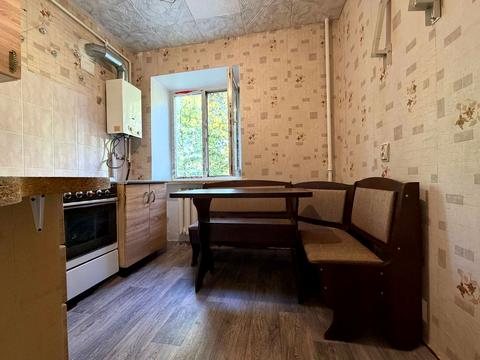 квартира за адресою Універсальна вул., 11