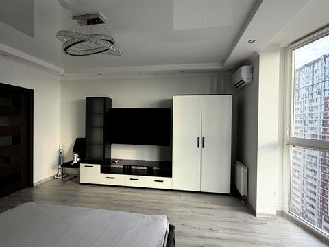 квартира за адресою Драгоманова вул., 2