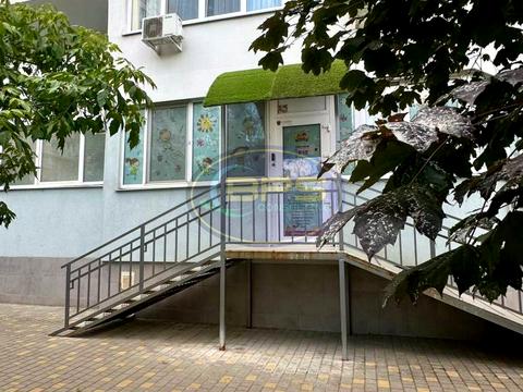 комерційна за адресою Костанді вул., 201