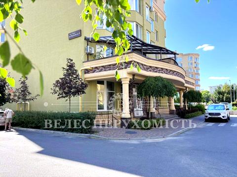 комерційна за адресою Корольова вул., 4
