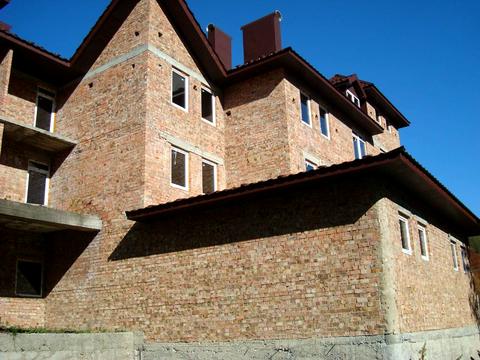 коммерческая по адресу Грушевського, 51
