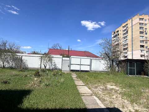 ділянка за адресою Северинівська вул. (Жовтнева)