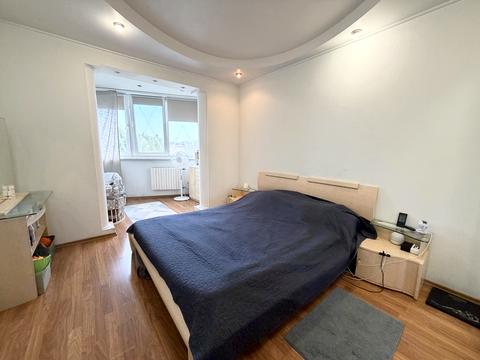 квартира за адресою Одеса, Академіка Корольова вул., 69