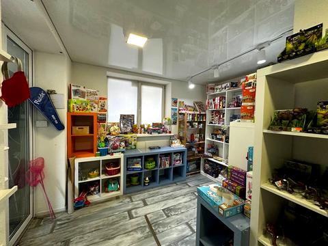 комерційна за адресою Северинівська вул. (Жовтнева), 105 Ж