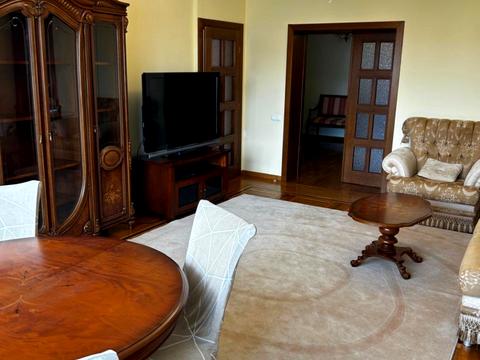 квартира за адресою Олеся Гончара вул., 62