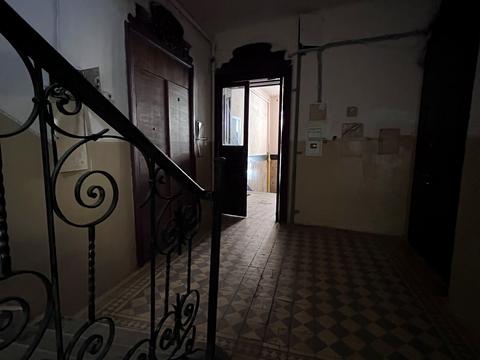 коммерческая по адресу Драгоманова ул., 31
