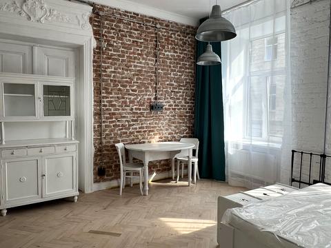 квартира за адресою Пекарська вул., 18