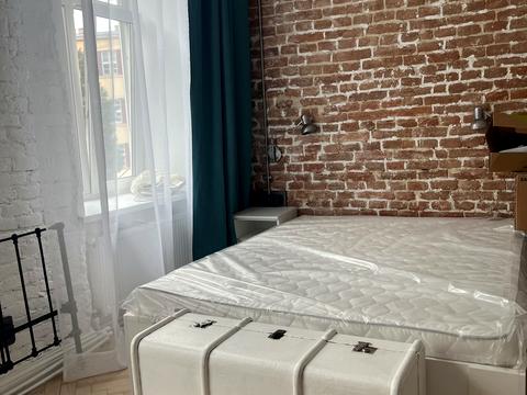 квартира за адресою Пекарська вул., 18