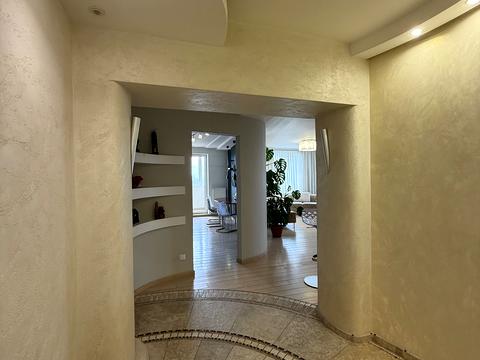 квартира за адресою Братів Горобців вул. (Дмитра Кедріна), 53-А