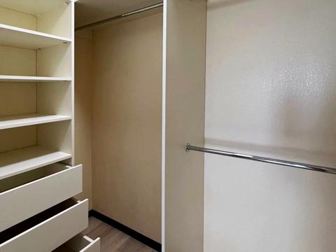 квартира за адресою Боголюбова вул., 25