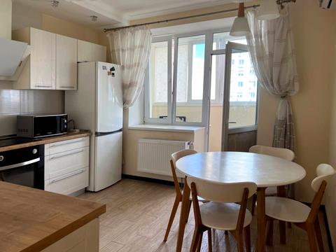 квартира за адресою Боголюбова вул., 25