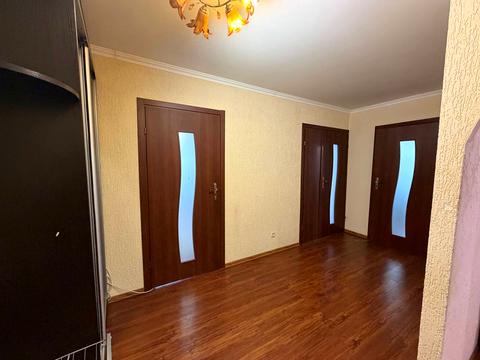 квартира за адресою Євгена Коновальця вул., 108