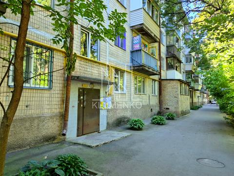 квартира за адресою Миколи Василенка вул., 14-Б