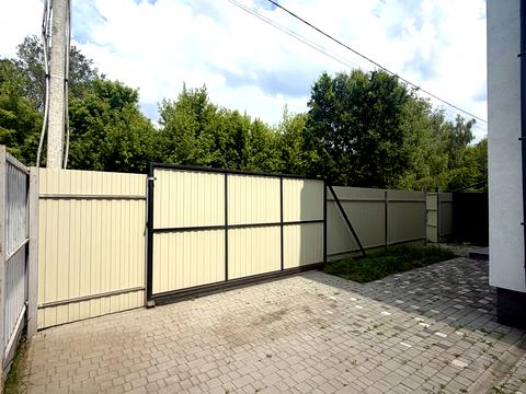 будинок за адресою Абрикосова вул.