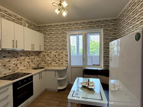 квартира за адресою Юлії Здановської вул. (Ломоносова), 81-Б