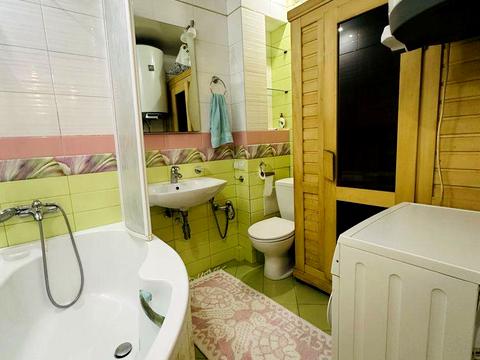 квартира за адресою житловий масив Тополя-1 вул., 3