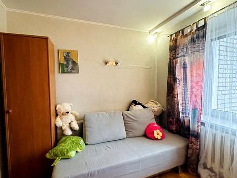 квартира за адресою житловий масив Тополя-1 вул., 3