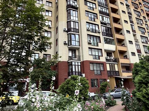 квартира за адресою Євгена Коновальця вул. (Щорса), 32-Б