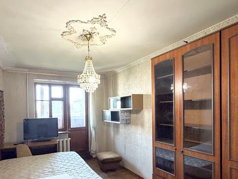 квартира за адресою Академіка Корольова вул., 118