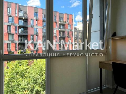 квартира за адресою Тадея Рильського бульв., 4
