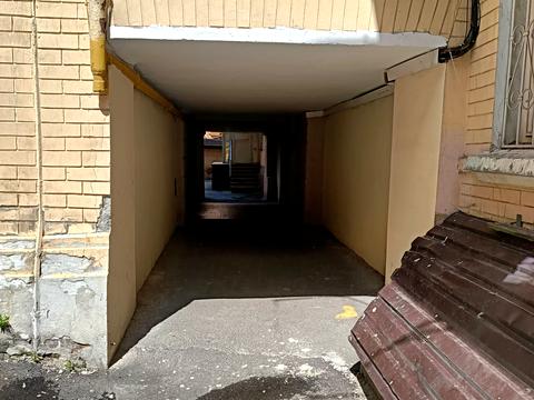 комерційна за адресою Євгена Чикаленка вул. (Пушкінська), 21-Б