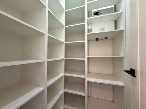 квартира за адресою Височана вул., 18 к21