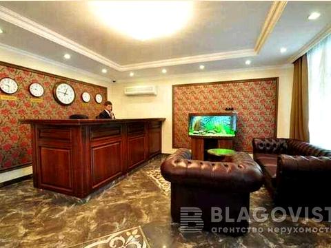 комерційна за адресою Велика Васильківська вул. (Червоноармійська), 67/7